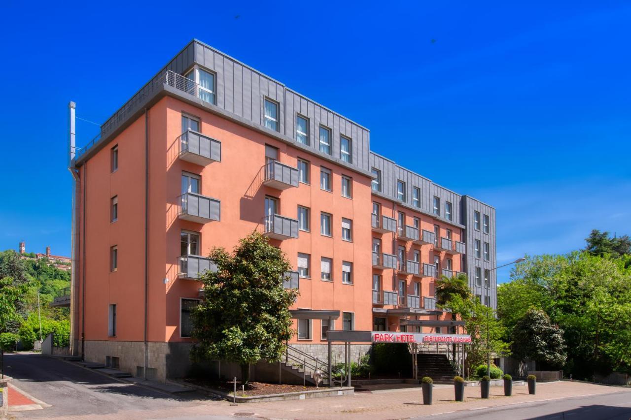 Park Hotel Mondovi Exterior photo