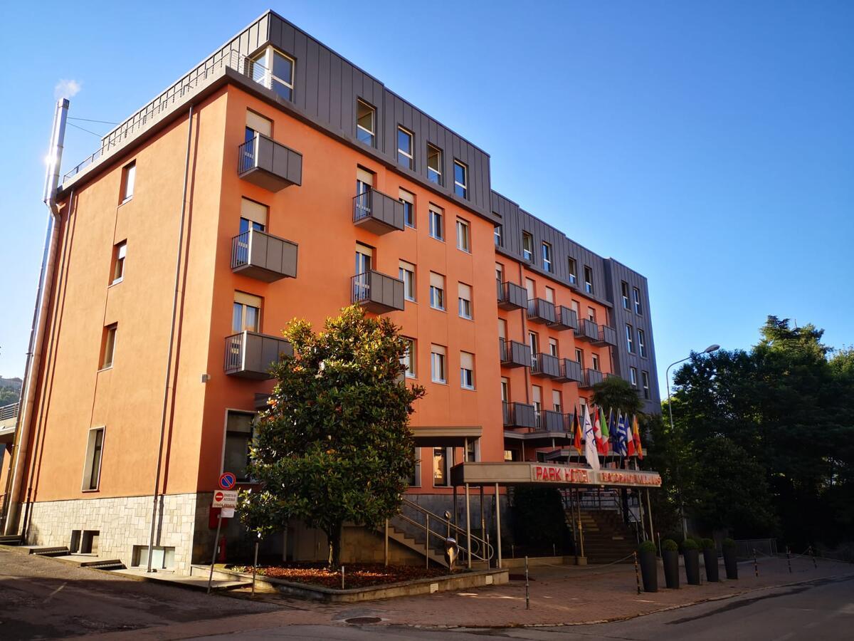 Park Hotel Mondovi Exterior photo